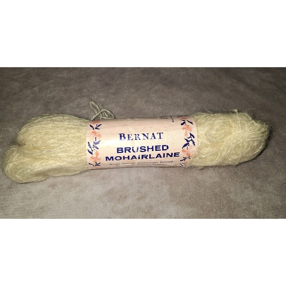 BERNAT BRUSHED MOHAIRLAINE One Ounce Skein White Made In USA